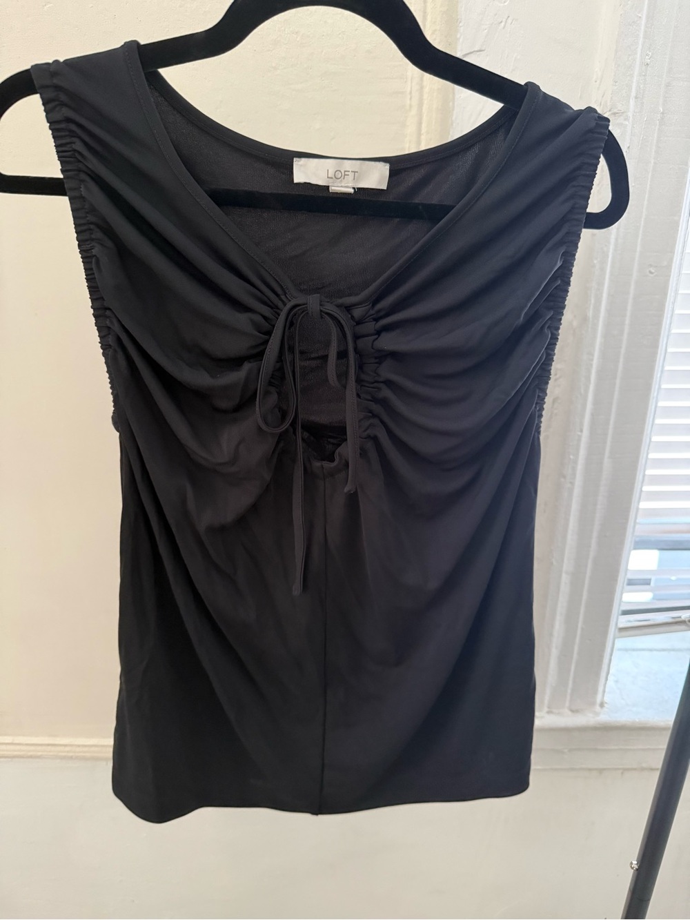 LOFT Black Ruched Tie-Front Sleeveless Tank